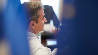 Μαξίμου: Η ομάδα κρούσης των πέντε για την ανάπτυξη