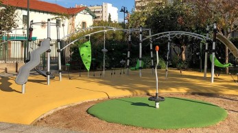 Η Περιφέρεια Κεντρικής Μακεδονίας και ο δήμος Αμπελοκήπων-Μενεμένης ανακαινίζουν παιδικές χαρές και αυλές σχολείων