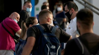 Κορωνοϊός: Σε απομόνωση τρεις ταξιδιώτες από Πάτμο – Ενημερώθηκε ο εισαγγελέας