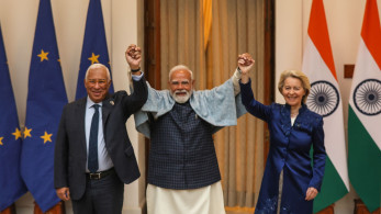 Μεγάλη εμπορική συμφωνία ΕΕ-Ινδίας δημιουργεί αγορά 2 δισ. πολιτών: μείωση δασμών