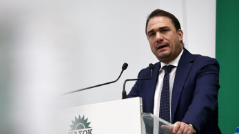 Δεν χάνουν το χιούμορ τους στο ΠΑΣΟΚ: μιλούν για «υψηλού επιπέδου» εκλογική πτήση και πρωτιά