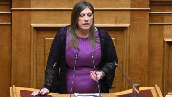 Η Ζωή Κωνσταντοπούλου και ο Κώστας Μπάρκας του ΣΥΡΙΖΑ προκάλεσαν χάος στην Ολομέλεια της Βουλής