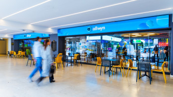 Η εποχή της Allwyn ξεκινά για το δίκτυο των καταστημάτων του ΟΠΑΠ