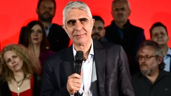 Επίθεση Γιώργου Τσίπρα στον Φαραντούρη: Πάει όπου φυσάει ο άνεμος