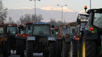 Αποχώρησαν αγρότες και κτηνοτρόφοι από το μπλόκο του Προμαχώνα μετά από 54 ημέρες (video)