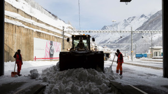 Ελβετία: εκτροχιάστηκε τρένο μετά από χιονοστιβάδα - Πέντε τραυματίες