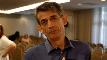 Ο Καρανίκας εκθέτει την Κουτσούμπα: ο συνδικαλισμός δεν είναι γροθιές και τραμπουκισμοί