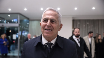 Ευάγγελος Αποστολάκης: θέλουν τον ναύαρχο στο ΠΑΣΟΚ αλλά εκείνος γλυκοκοιτάζει τον Τσίπρα