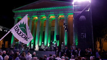 ΠΑΣΟΚ: χάνει ψηφοφόρους προς τη ΝΔ - Τι δείχνει η δημοσκόπηση της Opinion (video)