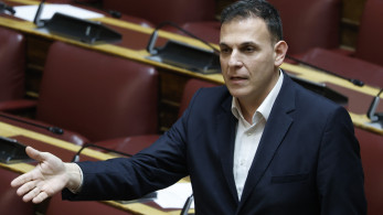 Καραμέρος κατά των γεωτρήσεων την ώρα που η Ελλάδα κλείνει ενεργειακές συμφωνίες - Ο ΣΥΡΙΖΑ μένει στο χθες