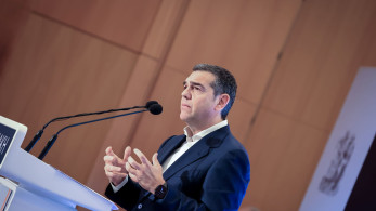 Προσοχή, σύντροφοι, μόνο ο… Οδυσσέας έφτασε στην «Ιθάκη»