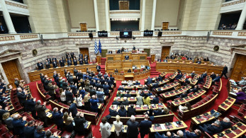 Συνταγματική αναθεώρηση: στο επίκεντρο άρθρο 86, μη κρατικά πανεπιστήμια, μονιμότητα στο Δημόσιο, Δικαιοσύνη