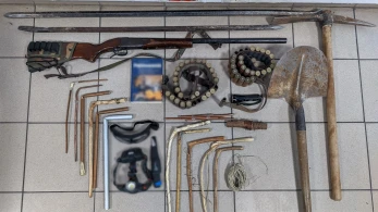 Θεσσαλονίκη: έψαχναν για αρχαία μέσα σε αρχαιολογικό χώρο - Τρεις συλλήψεις (photos)