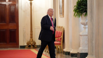 Τραμπ: «Χάσιμο χρόνου» μια χερσαία εισβολή στο Ιράν - Τελεσίγραφο σε IRGC: Παράδοση ή θάνατος