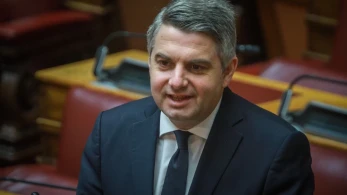 Κωνσταντινόπουλος έξω από τα δόντια: Αν το ΠΑΣΟΚ είχε 20%, δεν θα έπαιρνε τον Πελεγρίνη