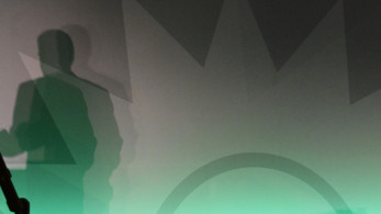 Σε βέρτιγκο το ΠΑΣΟΚ: το συνέδριο, η κολλημένη βελόνα και το… Πάσχα