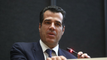 Θάνος Πλεύρης: Ανοιχτό το ενδεχόμενο απαγόρευσης της μπούρκας σε δομές μεταναστών