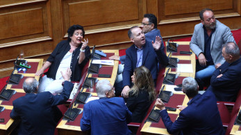 Οι αρνητές του εκσυγχρονισμού αναζητούν ρόλο ύπαρξης