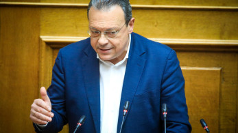 Φάμελλος σε ιδεολογικό παροξυσμό: Ζητά καταδίκη, μπλόκο σε βάσεις και «εθνική γραμμή» α λα ΣΥΡΙΖΑ