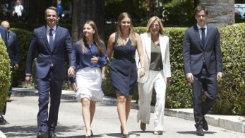 Είναι προπατορικό αμάρτημα το να είσαι η κόρη του Μητσοτάκη;