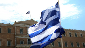 Μήνυμα στις αγορές: Η Ελλάδα σβήνει τα χρέη κι αφήνει πίσω της τον βραχνά των μνημονίων