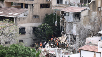 Επιθέσεις μεταξύ Ισραήλ και Ιράν λίγες ώρες πριν εκπνεύσει το τελεσίγραφο Τραμπ