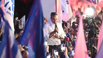 Δημοσκόπηση MRB: υψηλή συσπείρωση για τη ΝΔ - περιορισμένη δυναμική για Τσίπρα και Καρυστιανού