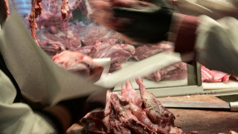 «Φανερός δείπνος»: η Ένωση Άθεων διοργανώνει δείπνο κρεατοφαγίας τη Μ. Παρασκευή, σε 4 πόλεις