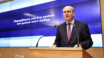 Κωστής Χατζηδάκης: Γιατί η κυβέρνηση προτίμησε Fuel Pass αντί για μείωση ΦΠΑ