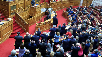 Άλλοι με τη σταθερότητα κι άλλοι με το χάος