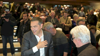 Αλέξης Τσίπρας: αναλαμβάνει κάθε είδους... κατεδαφίσεις