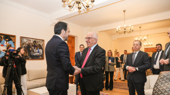 Κακλαμάνης από Λευκωσία: «Η Κύπρος δεν είναι και δεν θα μείνει ποτέ μόνη της»