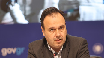 Δημήτρης Παπαστεργίου: Νέα μέτρα για την προστασία των παιδιών από αλκοόλ, τσιγάρα και ψηφιακούς κινδύνους