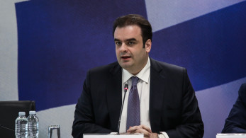Κυριάκος Πιερρακάκης: Η κυβέρνηση στέκεται απέναντι στην ακρίβεια