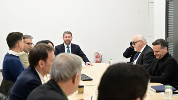 Το ΠΑΣΟΚ ας απαντήσει: με ποιον θα πάει και ποιον θα αφήσει