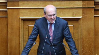 Βουλή: υπερψηφίστηκε το νομοσχέδιο Χατζηδάκη για τη Δημόσια Διοίκηση