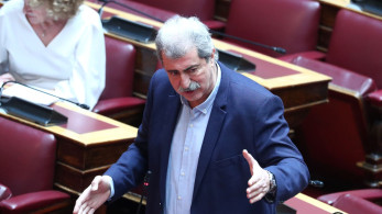 Αλήθεια, σύντροφοι του ΣΥΡΙΖΑ, είναι «αμόρφωτος» όποιος δεν έχει πτυχίο;