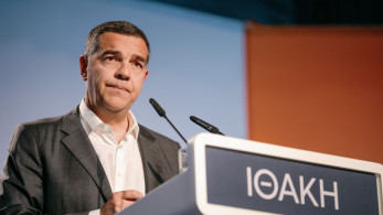 Τσίπρας σε απόγνωση: «Παιδιά, αυτοοργανωθείτε γιατί... χάνομαι»