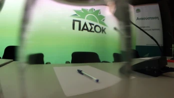 Απελπισία Ανδρουλάκη: Το ΠΑΣΟΚ τελικά τα βάζει με την Εισαγγελία για τις παρακολουθήσεις