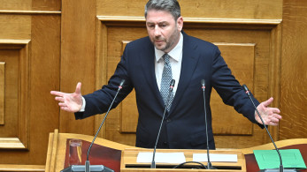 Ο Ανδρουλάκης μεταφέρει τον πανικό του στην πολιτική σκηνή: τοξικότητα χωρίς αύριο