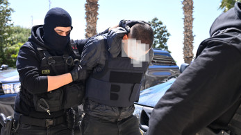 Άγιος Δημήτριος: στα δικαστήρια οι τρεις συλληφθέντες - Οι αντιφάσεις του 20χρονου (video)