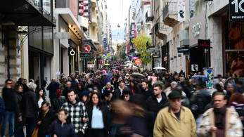 Μέτρα στήριξης από το υπερπλεόνασμα: Ποιοι ωφελούνται και σε ποιο ύψος (video)