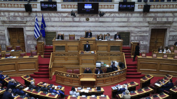 Αρχίζει το ματς: στα... play outs η αντιπολίτευση με έπαθλο τη δεύτερη θέση