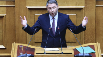 Από το «35ωρο για όλους» στο «μόνο για λίγους»: η θεαματική «κωλοτούμπα» Ανδρουλάκη και το ΠΑΣΟΚ της ασάφειας