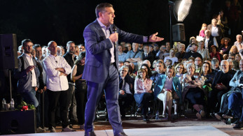 Ο Τσίπρας «αυγάτισε» καταθέσεις και σπίτια