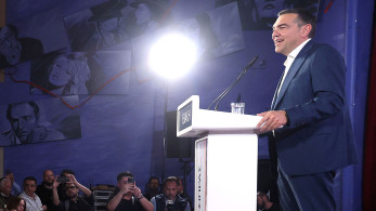 Ο Τσίπρας, η... σκιά του και οι σκελετοί στην ντουλάπα