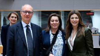 Σοφία Ζαχαράκη: Η Ελλάδα θέτει αυστηρό πλαίσιο για χρήση της Τεχνητής Νοημοσύνης στα σχολεία