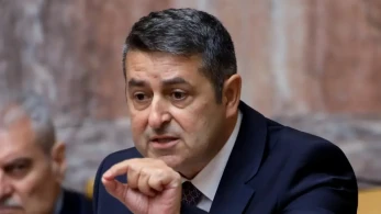 Γιώργος Μυλωνάκης: σημάδια βελτίωσης της υγείας του - Παραμένει διασωληνωμένος στην Εντατική