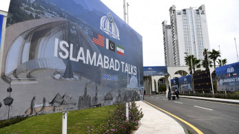 Έναρξη επαφών ΗΠΑ-Ιράν στο Πακιστάν με έντονη δυσπιστία και κρίσιμα διακυβεύματα (video)