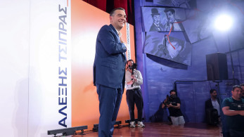 Ξαναπαίρνει… φόρα ο Τσίπρας: αλλάζει «φανέλα», αλλά ψάχνει τους ίδιους οπαδούς